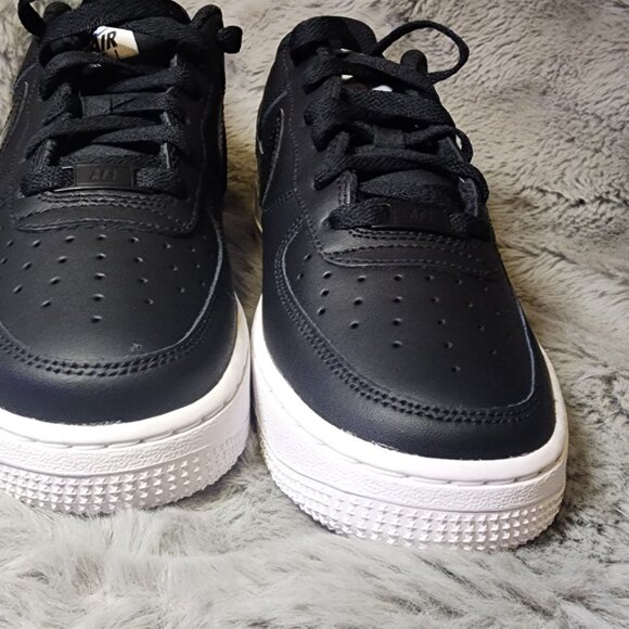 *NEW* Nike Air Force 1's Youth 6 - Picture 3 of 10